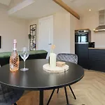 Appartement-Gratis Parkeren -Bij Strand En In Het Centrum